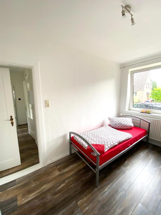 Ruhige 3-Zimmerwohnung Im Norden Bremens Fuer Monteure Und Geschaeftsreisende Екстериор снимка
